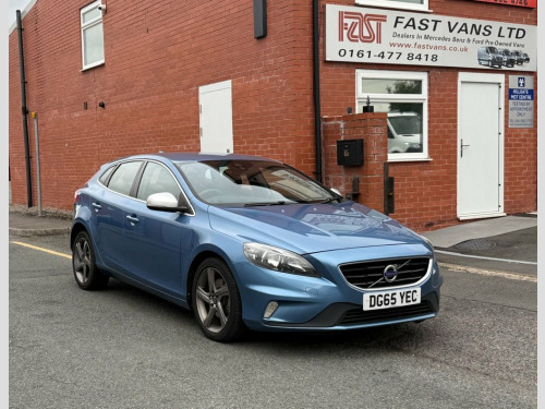 Volvo V40  2.0 D2 R-Design Hatchback 5dr Diesel Manual Euro 6