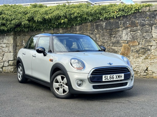 MINI Hatch  1.5 COOPER 5d 134 BHP BLUETOOTH+FINANCE AVAILABLE