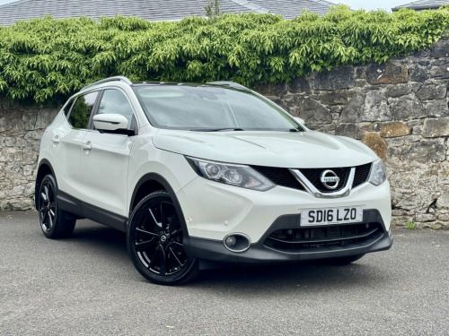 Nissan Qashqai  1.6 dCi Tekna SUV 5dr Diesel XTRON 2WD Euro 6 (s/s