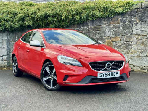 Volvo V40  2.0 T2 GPF R-Design Hatchback 5dr Petrol Manual Eu 