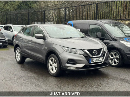 Nissan Qashqai  1.3 DIG-T Acenta Premium SUV 5dr Petrol Manual Eur 