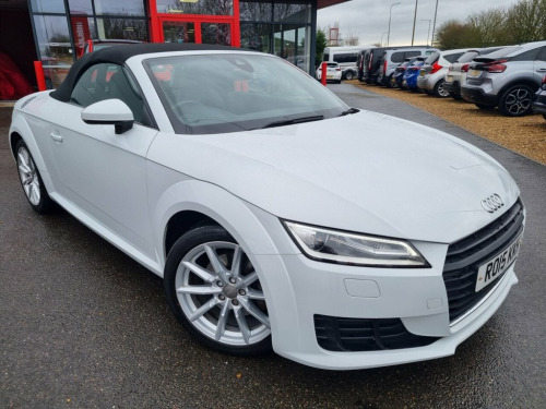 Audi TT  2.0 TDI ultra Sport Roadster 2dr Diesel Manual Eur