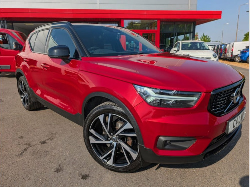 Volvo XC40  2.0 B4 MHEV R-Design Pro SUV 5dr Petrol Hybrid DCT