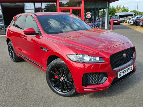 Jaguar F-PACE  3.0 D300 V6 S SUV 5dr Diesel Auto AWD Euro 6 (s/s)