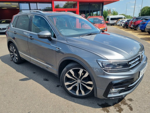 Volkswagen Tiguan  2.0 TDI R-Line SUV 5dr Diesel DSG 4Motion Euro 6 (