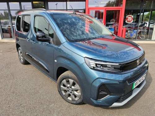 Vauxhall Combo Life  52kWh Ultimate MPV 5dr Electric Auto (7.4kW Charge