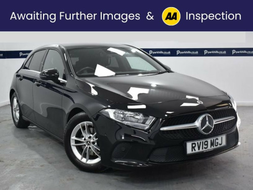 Mercedes-Benz A-Class A180 1.3 A180 SE (Executive) Hatchback 5dr Petrol Manua