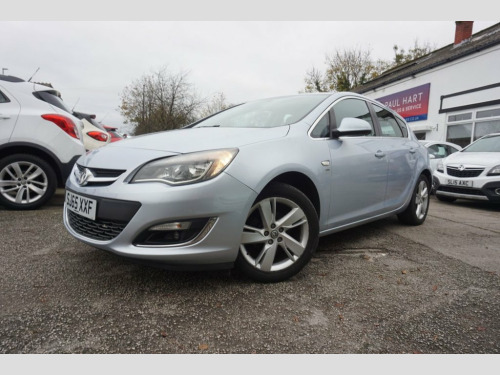 Vauxhall Astra  1.4i SRi Hatchback 5dr Petrol Manual Euro 6 (100 p