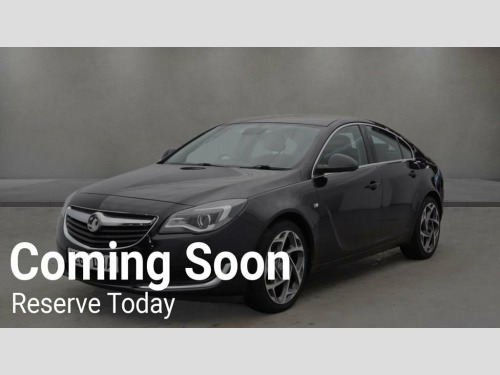 Vauxhall Insignia  2.0 CDTi ecoFLEX Tech Line Hatchback 5dr Diesel Ma