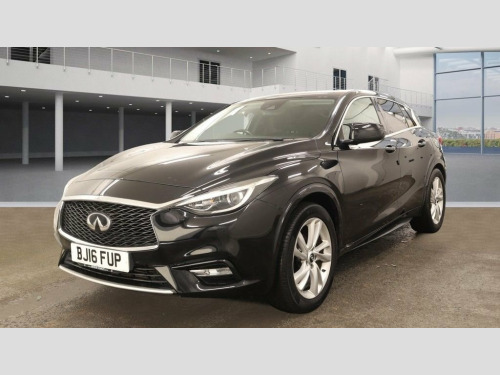 Infiniti Q30  1.5d Business Executive Hatchback 5dr Diesel Manua