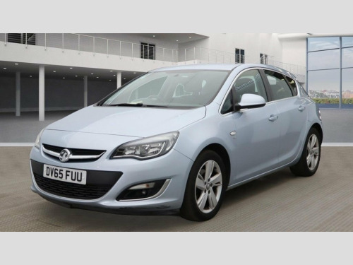 Vauxhall Astra  2.0 CDTi ecoFLEX SRi Hatchback 5dr Diesel Manual E