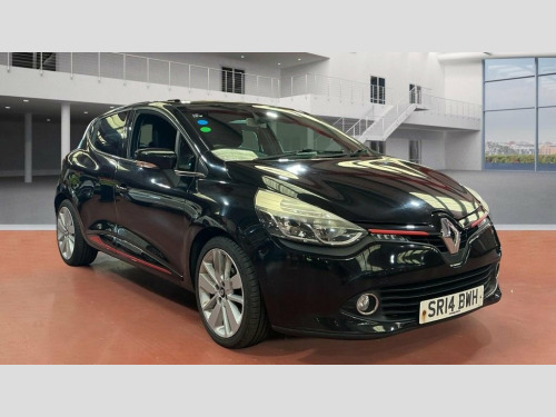 Renault Clio  1.5 dCi Dynamique S MediaNav Hatchback 5dr Diesel 