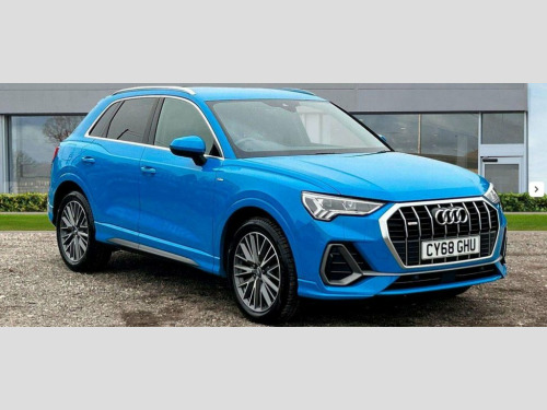 Audi Q3  1.5 TFSI CoD 35 S line SUV 5dr Petrol S Tronic Eur