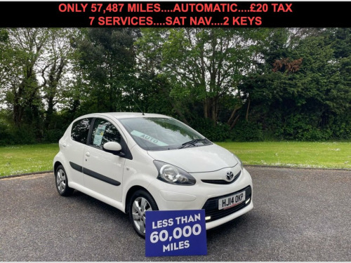 Toyota AYGO  1.0 VVT-I MOVE WITH STYLE MM 5d 68 BHP 7 SERVICES.