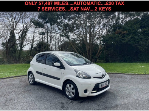 Toyota AYGO  1.0 VVT-I MOVE WITH STYLE MM 5d 68 BHP 7 SERVICES.