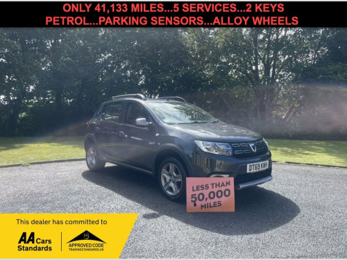 Dacia Sandero Stepway  0.9 TCe Essential Hatchback 5dr Petrol Manual Euro