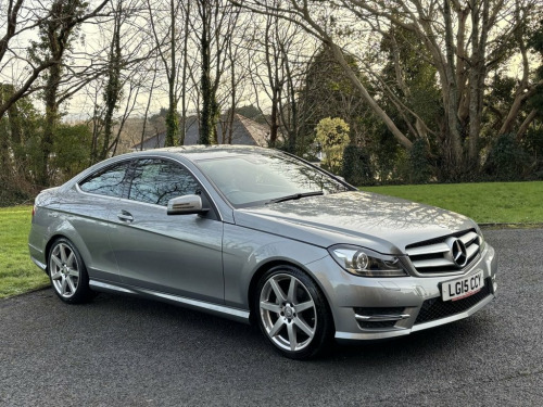 Mercedes-Benz C-Class C180 1.6 C180 AMG Sport Edition Coupe 2dr Petrol G-Tron 