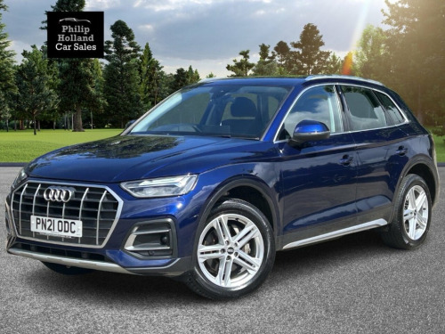 Audi Q5  2.0 TDI 40 Sport SUV 5dr Diesel S Tronic quattro E