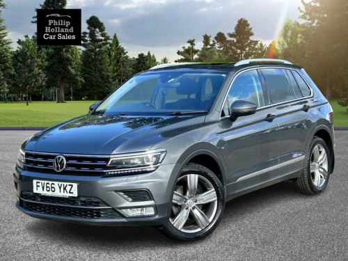 Volkswagen Tiguan  2.0 TDI BlueMotion Tech SEL SUV 5dr Diesel DSG 4Mo