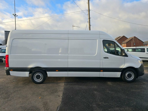 Mercedes-Benz Sprinter  2.1 316 CDI LWB 163 BHP [EURO 6]