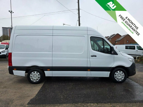 Mercedes-Benz Sprinter  2.0 315 CDI PREMIUM MWB RWD L2 H2 150 BHP [EURO 6]