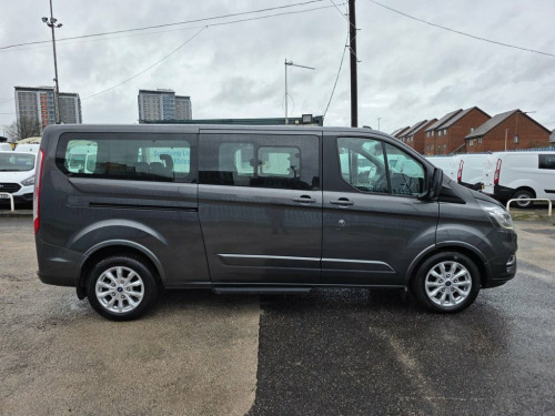Ford Tourneo Custom  2.0 320 ECOBLUE TITANIUM MINIBUS Auto L2 130 BHP [ 
