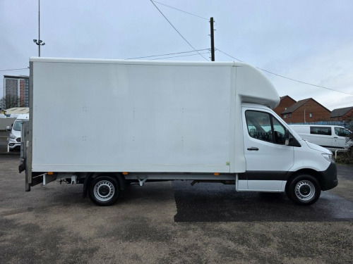 Mercedes-Benz Sprinter  2.1 314 CDI LWB LUTON TAILIFT RWD L3 143 BHP [EURO 