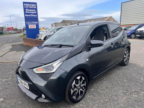 Toyota AYGO  1.0 VVT-I X-PLORE 5d 69 BHP SERVICE HISTORY* CRUIS