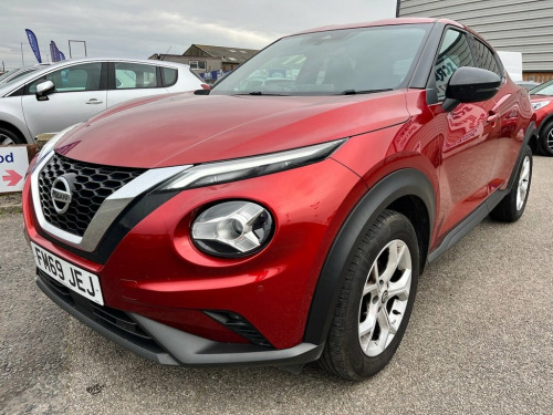 Nissan Juke  1.0 DIG-T N-Connecta SUV 5dr Petrol Manual Euro 6 