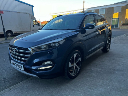 Hyundai Tucson  1.7 CRDi Blue Drive Premium SE SUV 5dr Diesel DCT 