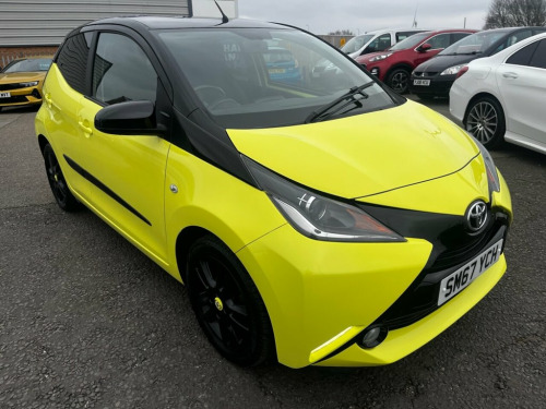 Toyota AYGO  1.0 VVT-i x-cite Hatchback 5dr Petrol x-shift Euro