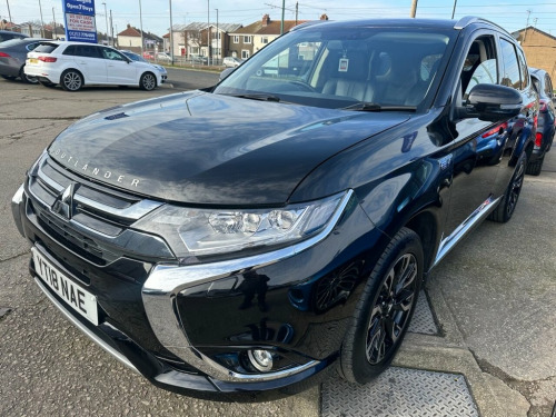 Mitsubishi Outlander  2.0h 12kWh 4h SUV 5dr Petrol Plug-in Hybrid CVT 4W