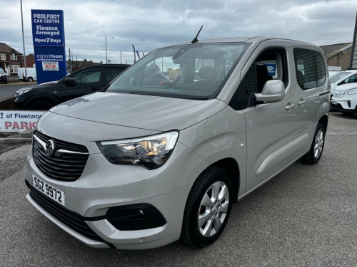 Vauxhall Combo  1.5 Turbo D BlueInjection Energy MPV 5dr Diesel Ma