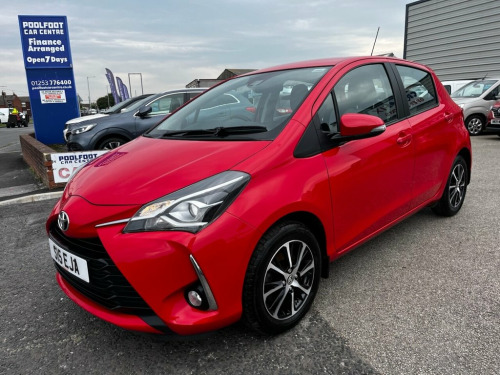 Toyota Yaris  1.5 VVT-i Icon Tech Hatchback 5dr Petrol Manual Eu