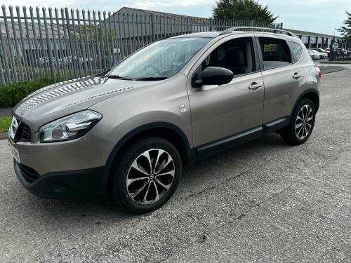 Nissan Qashqai  1.6 n-tec+ SUV 5dr Petrol Manual 2WD Euro 5 (117 p