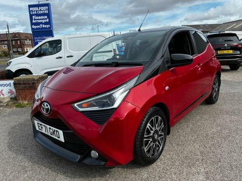 Toyota AYGO  1.0 VVT-i x-clusiv Hatchback 5dr Petrol x-shift Eu