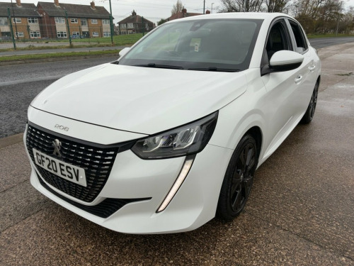 Peugeot 208  1.2 PureTech Allure Hatchback 5dr Petrol Manual Eu