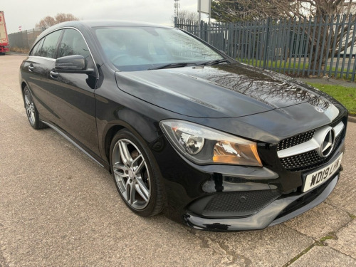 Mercedes-Benz CLA  1.6 CLA200 AMG Line Edition Shooting Brake 5dr Pet