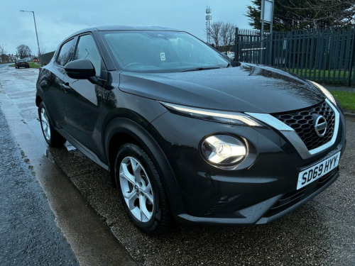 Nissan Juke  1.0 DIG-T N-Connecta SUV 5dr Petrol Manual Euro 6  
