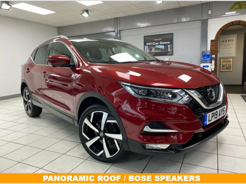 Nissan Qashqai  1.3 DIG-T TEKNA 5d 140 BHP PANORAMIC ROOF / NAVIGA