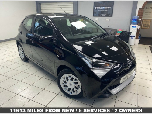 Toyota AYGO  1.0 VVT-i x-play Hatchback 5dr Petrol Manual Euro  