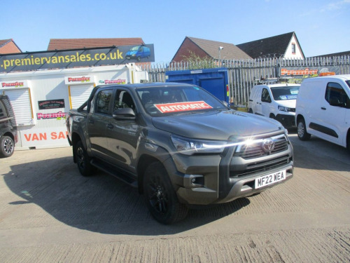 Toyota Hi-Lux  2.8 D-4D Invincible X Pickup Double Cab Automatic 