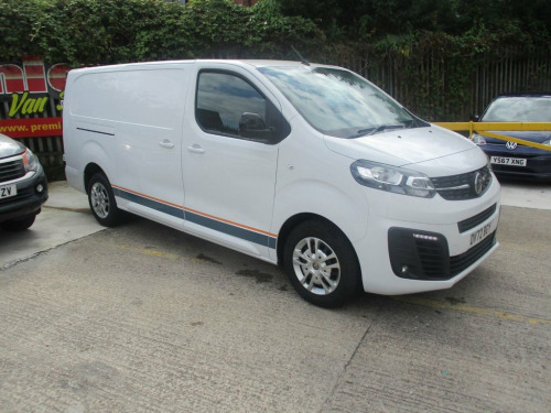 Vauxhall Vivaro  1.5 Turbo D 2900 Sportive Panel Van 6dr Diesel Man