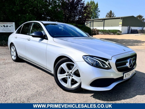 Mercedes-Benz E-Class  2.0 E220d SE Black Pack Saloon 4dr Diesel G-Tronic