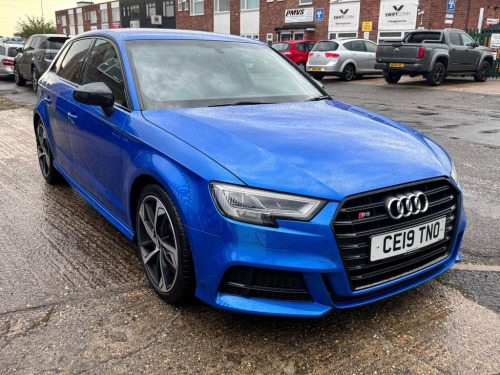 Audi S3  2.0 TFSI Black Edition Sportback S-Tronic Quattro 