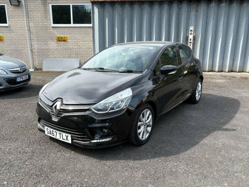Renault Clio  0.9 TCe Dynamique Nav Hatchback 5dr Petrol Manual 