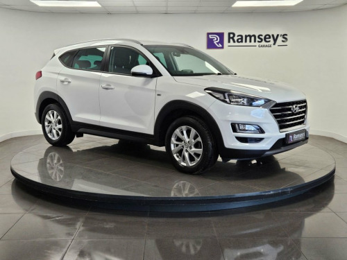 Hyundai Tucson  1.6 CRDi MHEV SE Nav SUV 5dr Diesel Hybrid Manual 