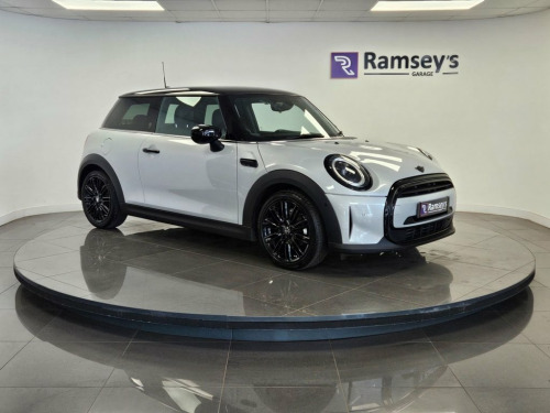 MINI Hatch  1.5 Cooper Exclusive Hatchback 3dr Petrol Manual E