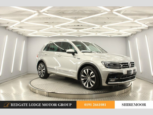 Volkswagen Tiguan  2.0 R-LINE TDI BLUEMOTION TECHNOLOGY DSG 5d 148 BH