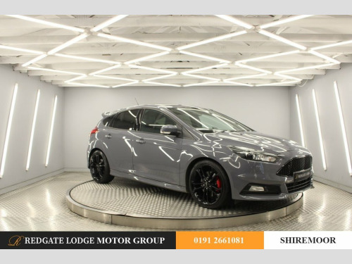 Ford Focus  2.0 ST-3 5d 247 BHP